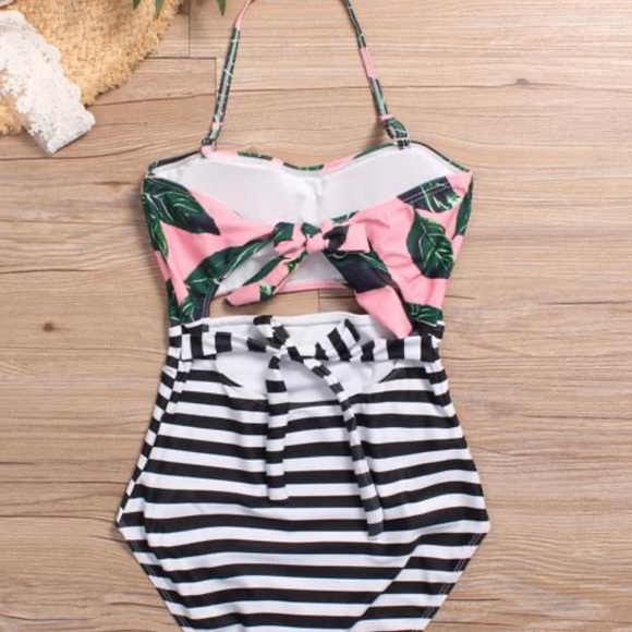 NWT One piece cutout halter top bathing suit - Picture 6 of 6